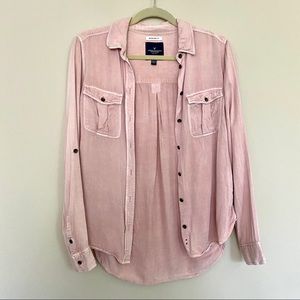American Eagle Long Sleeve Button Up